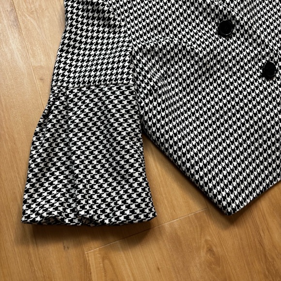 Worthington Black and White Pea Coat - Picture 2 of 12